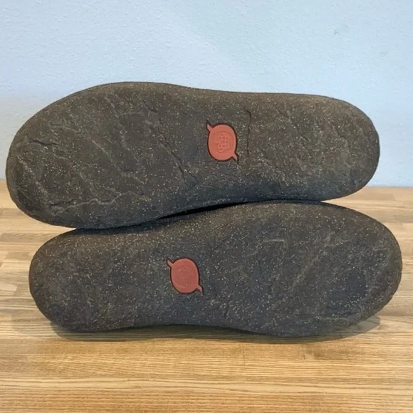 Born Lace Up Shoes - Picture 10 of 10